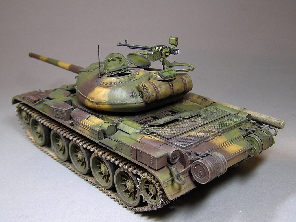 Amazon | ミニアート 1/35 T-54-1ソビエト連邦軍 中戦車 フル