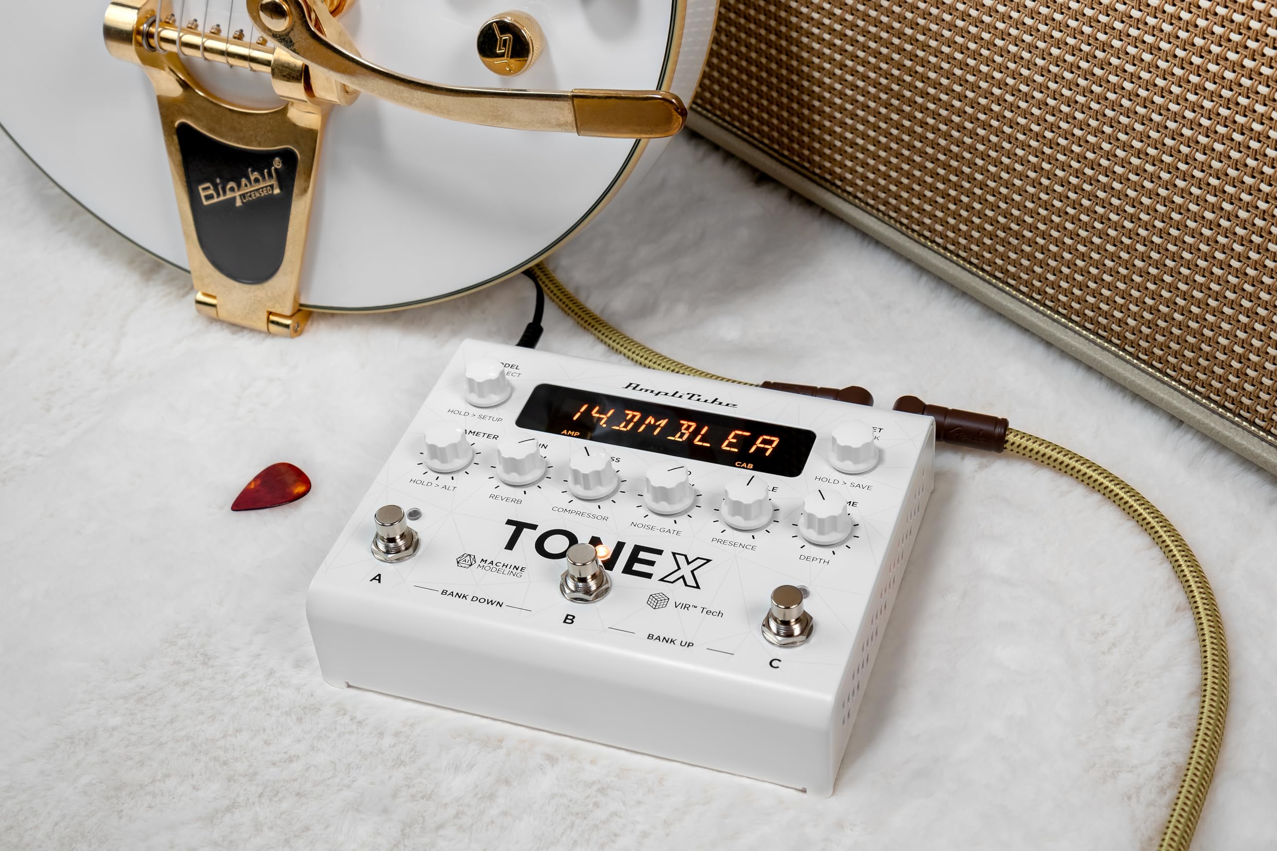 ToneX Pedal White Limited Anniversary Edition : Amazon.co.uk
