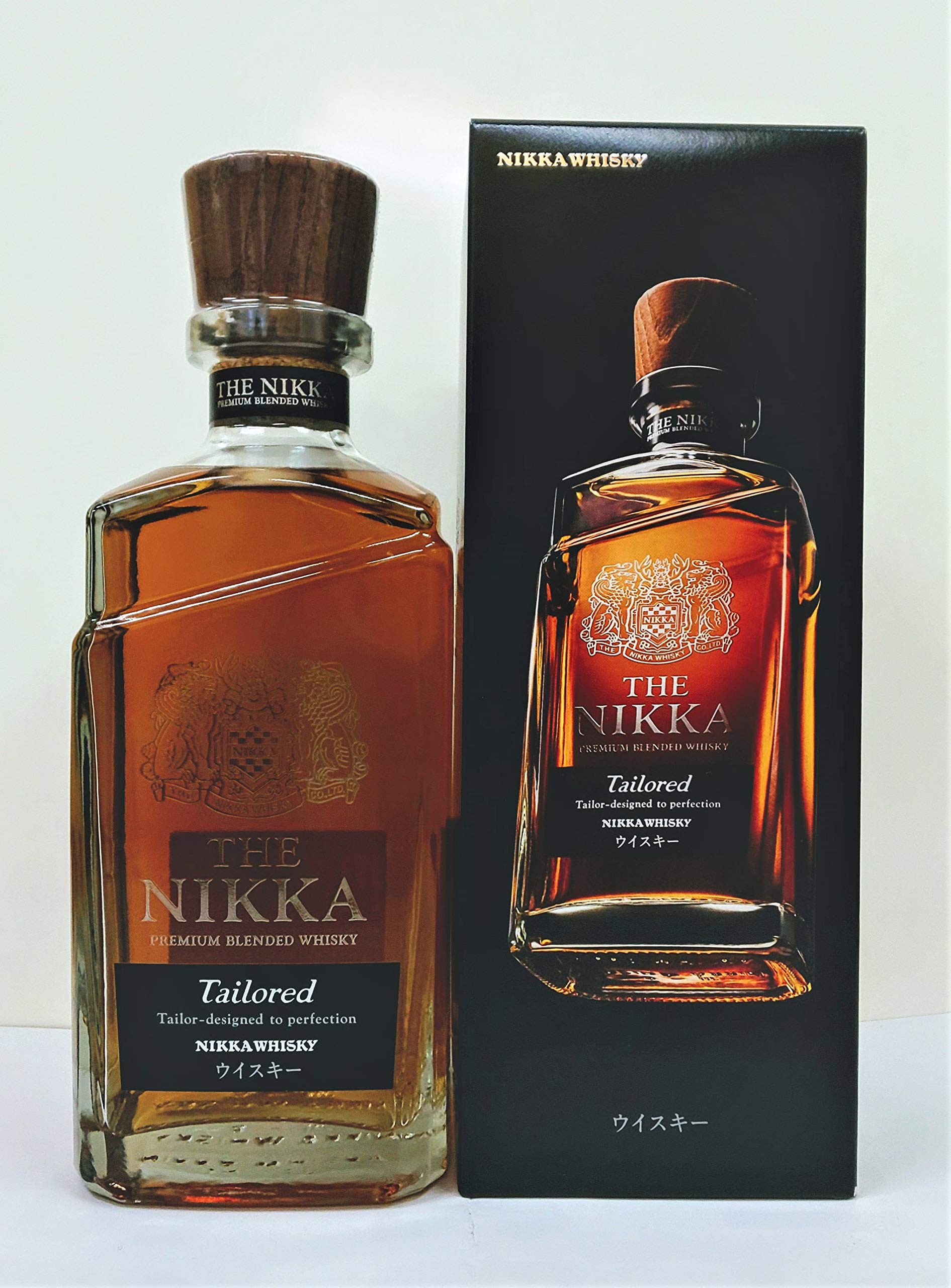 Amazon.co.jp: お中元にも ザ・ニッカ 43度700ml 専用箱付 : 食品