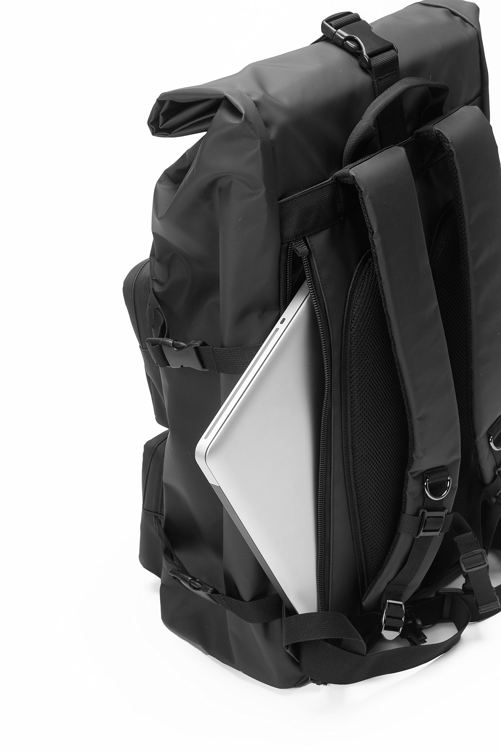 Amazon.com: MAGMA MGA47350 Rolltop Backpack III : Clothing, Shoes