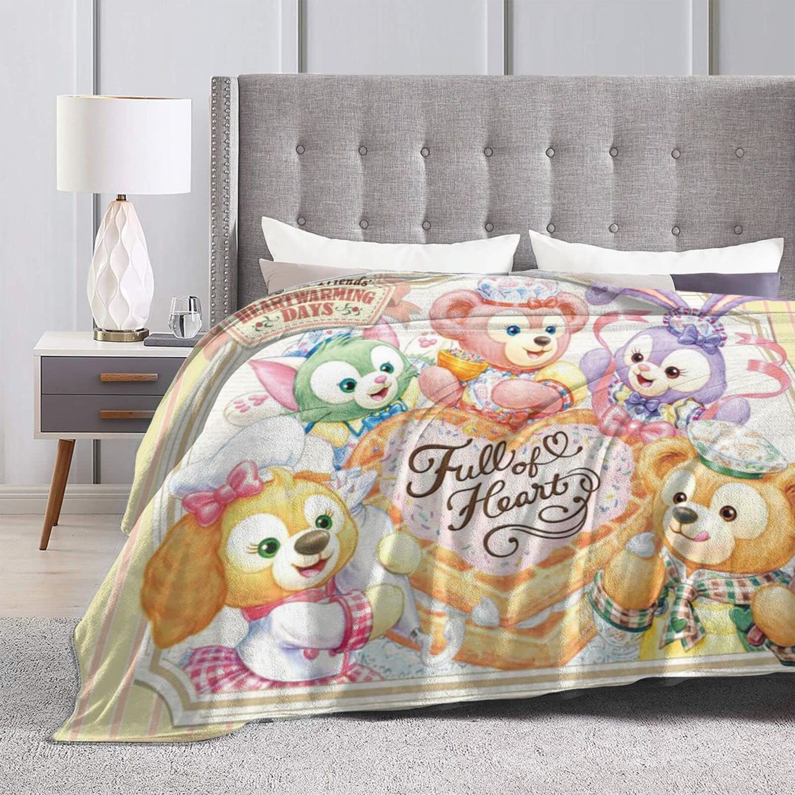 Amazon｜ダッフィーフレンズ 毛布 ブランケット 掛け毛布 ふわふわ