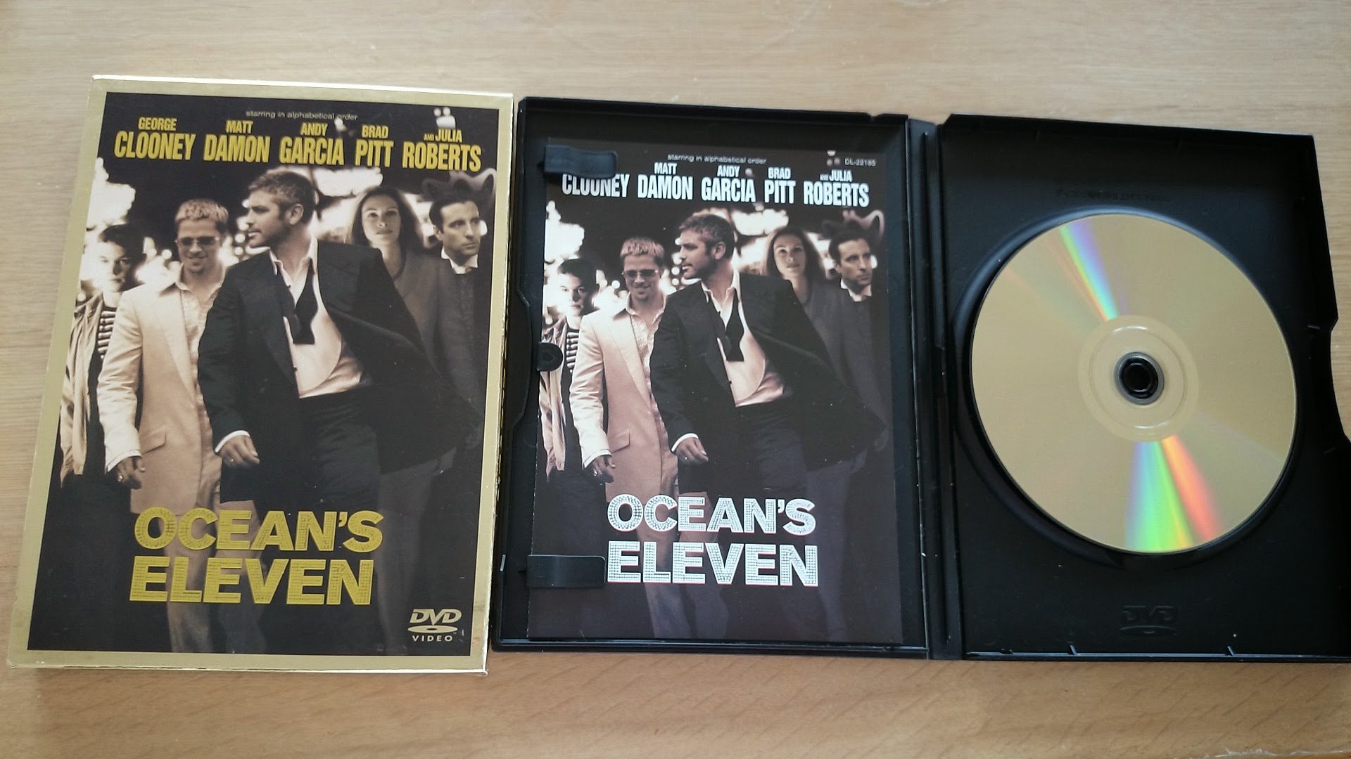 Amazon.co.jp: オーシャンズ11 特別版 [DVD] : ジョージ・クルーニー