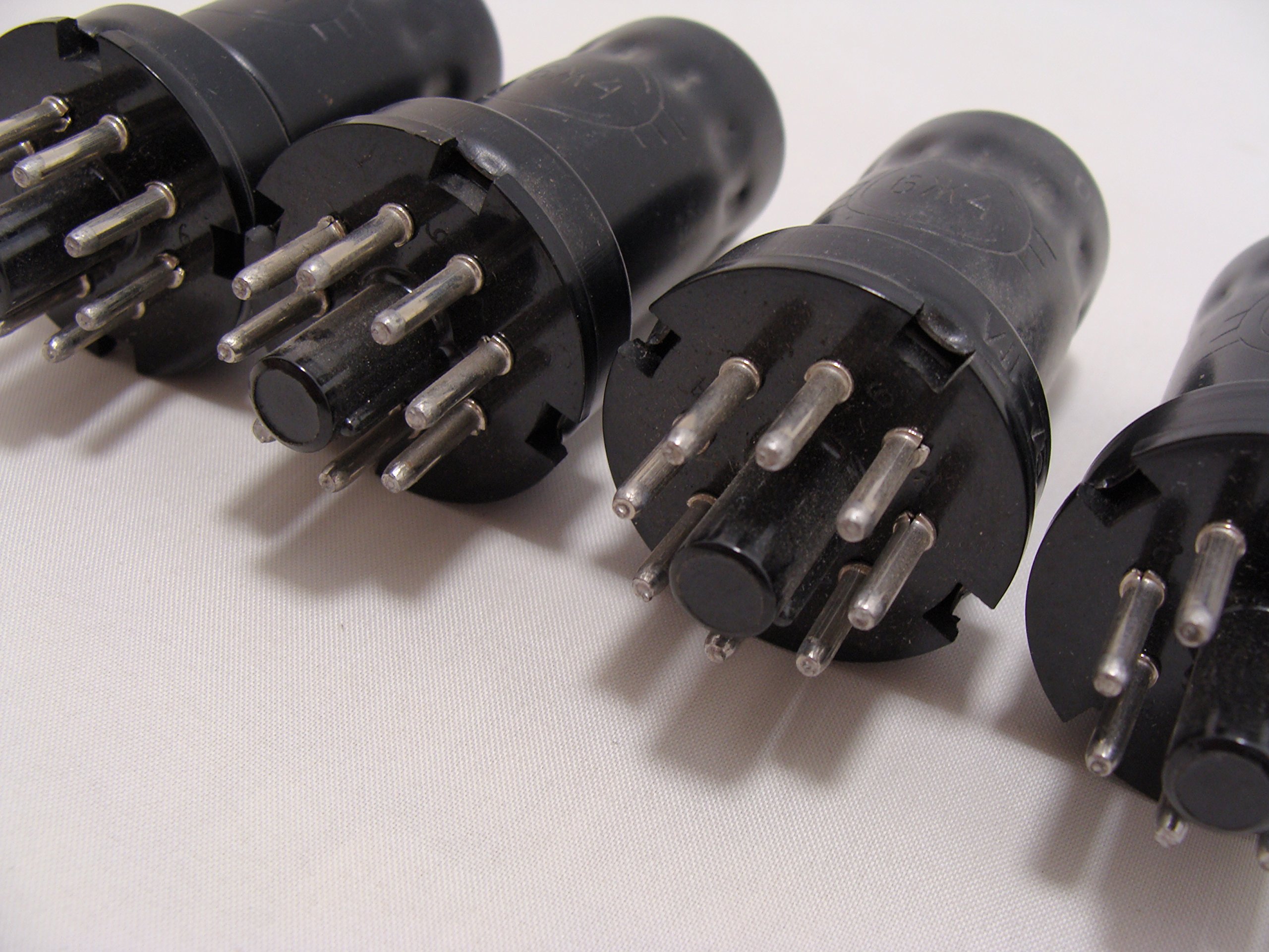 Amazon | ロシア製真空管 6J4 (6AC7 6AJ7) メタルシールド管 SVETLANA