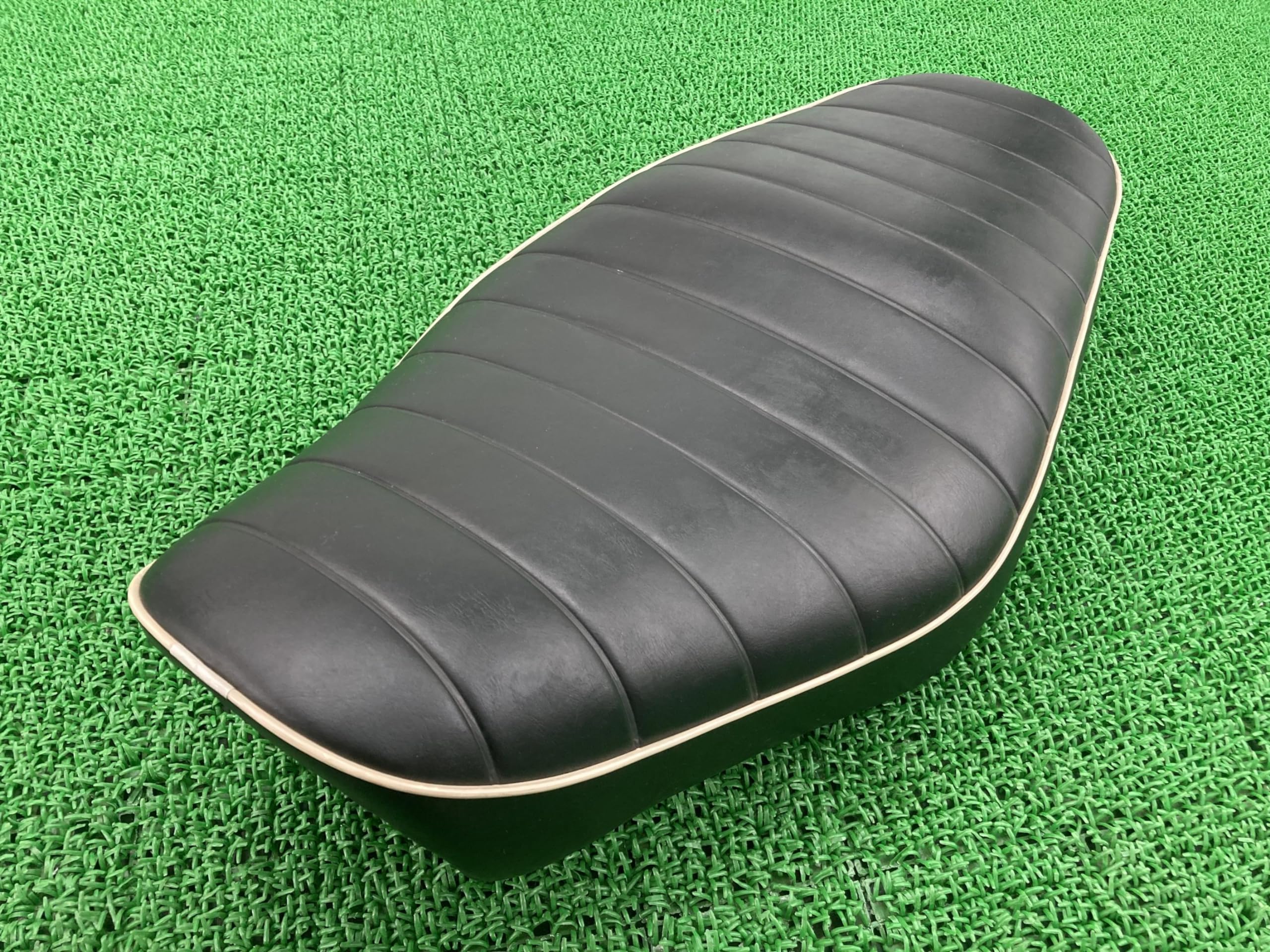 Amazon | カワサキ(Kawasaki) W650シート純正中古バイク部品22209131