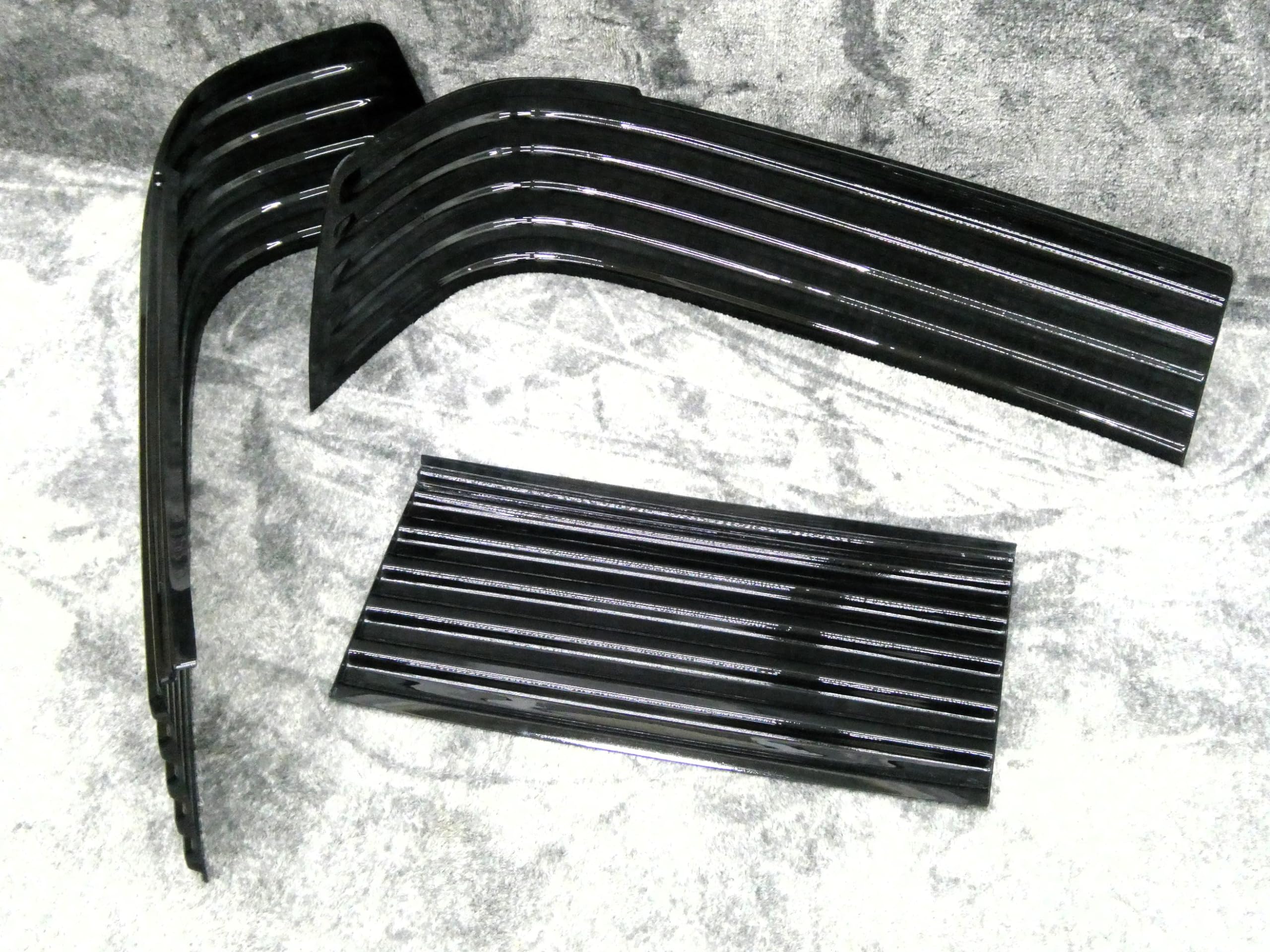 Amazon | 20ソアラ テールカバー スモーク 一文字セット② /一文字