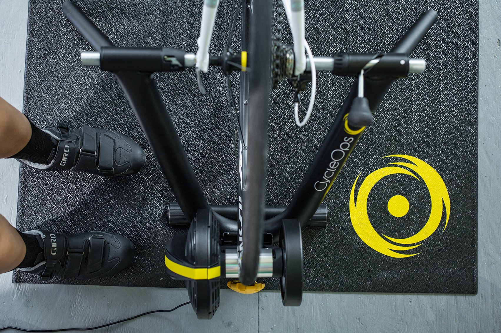 Magnus cycle ops サイクルトレーナー ロードバイク