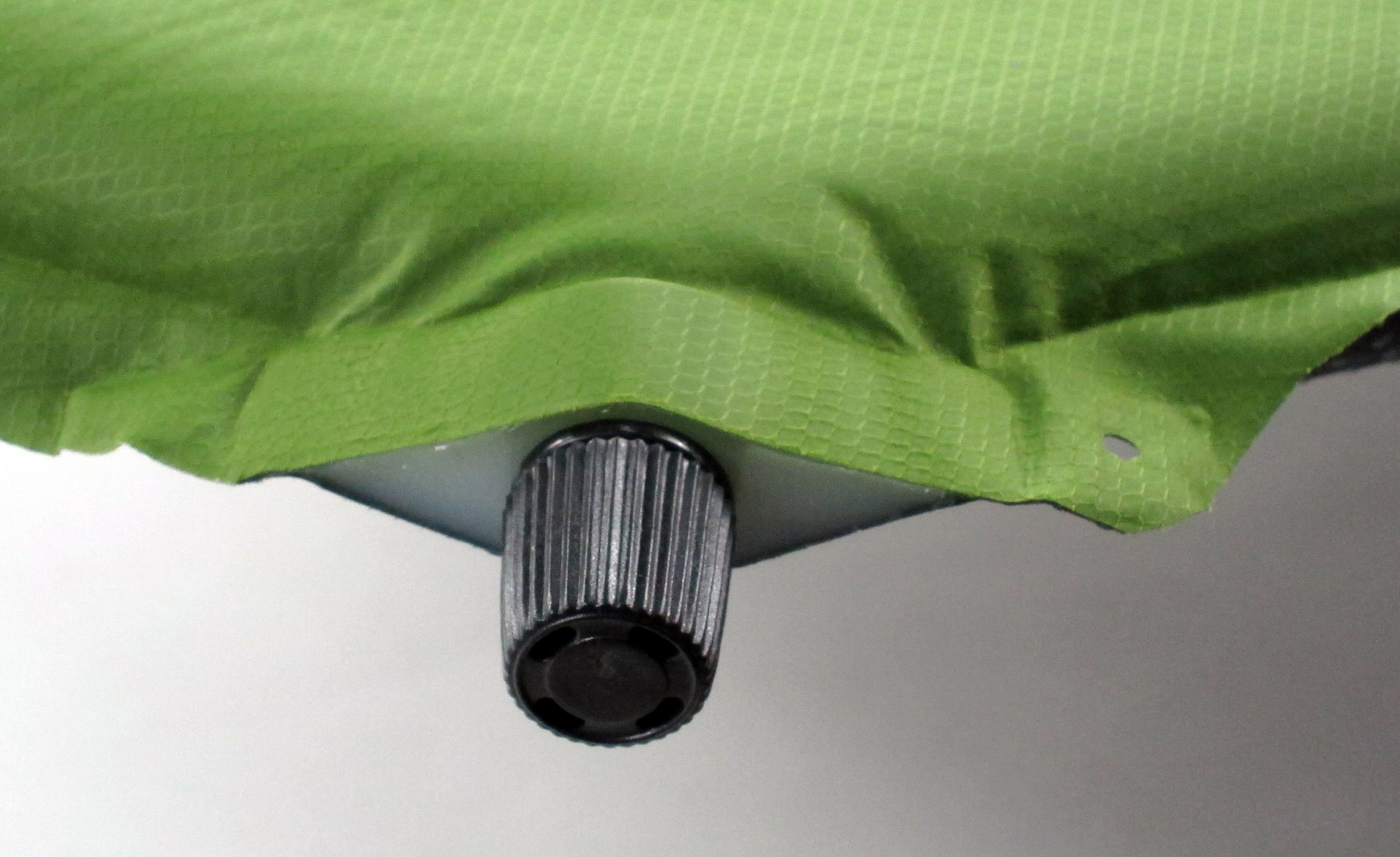 Amazon | イスカ(ISUKA) コンフィライトマットレス 180 グリーン