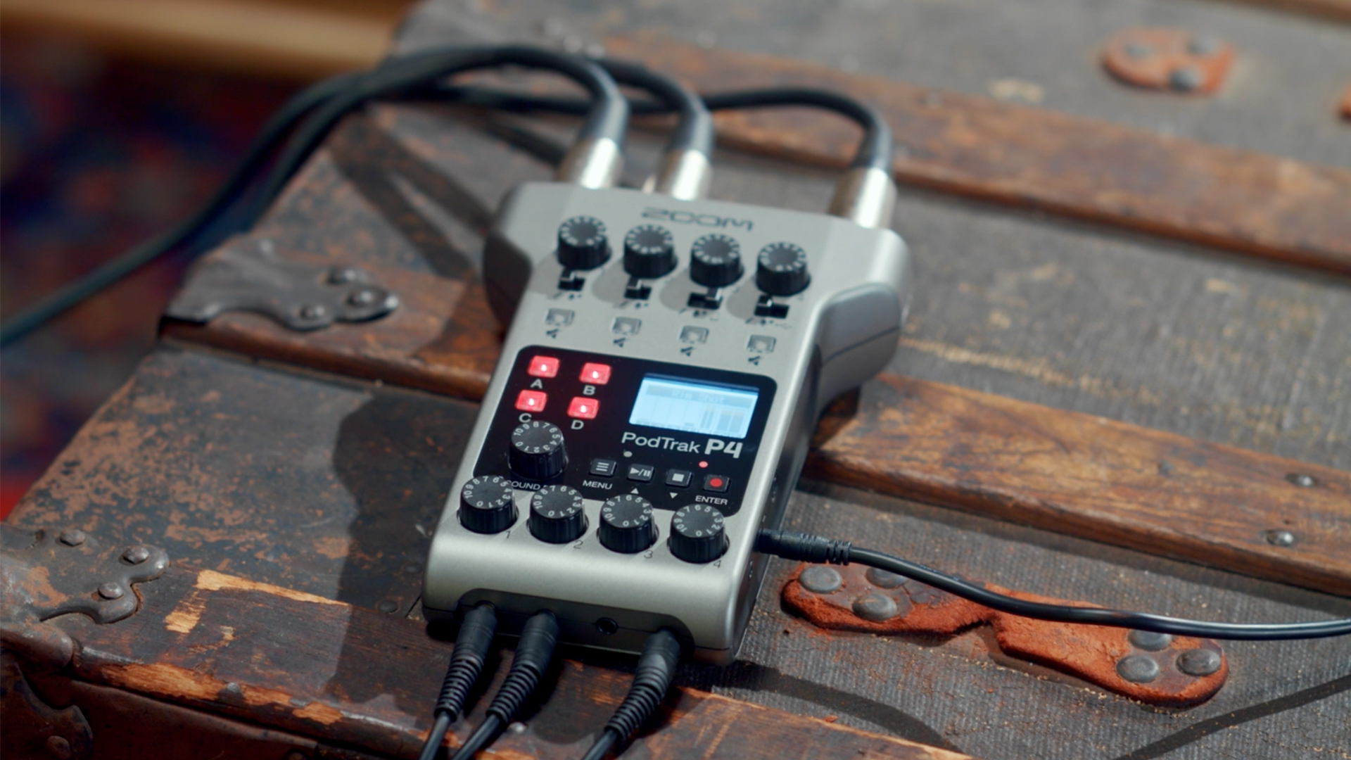 Amazon.co.jp: ZOOM P4 ポッドキャストレコーダー スマホ接続対応