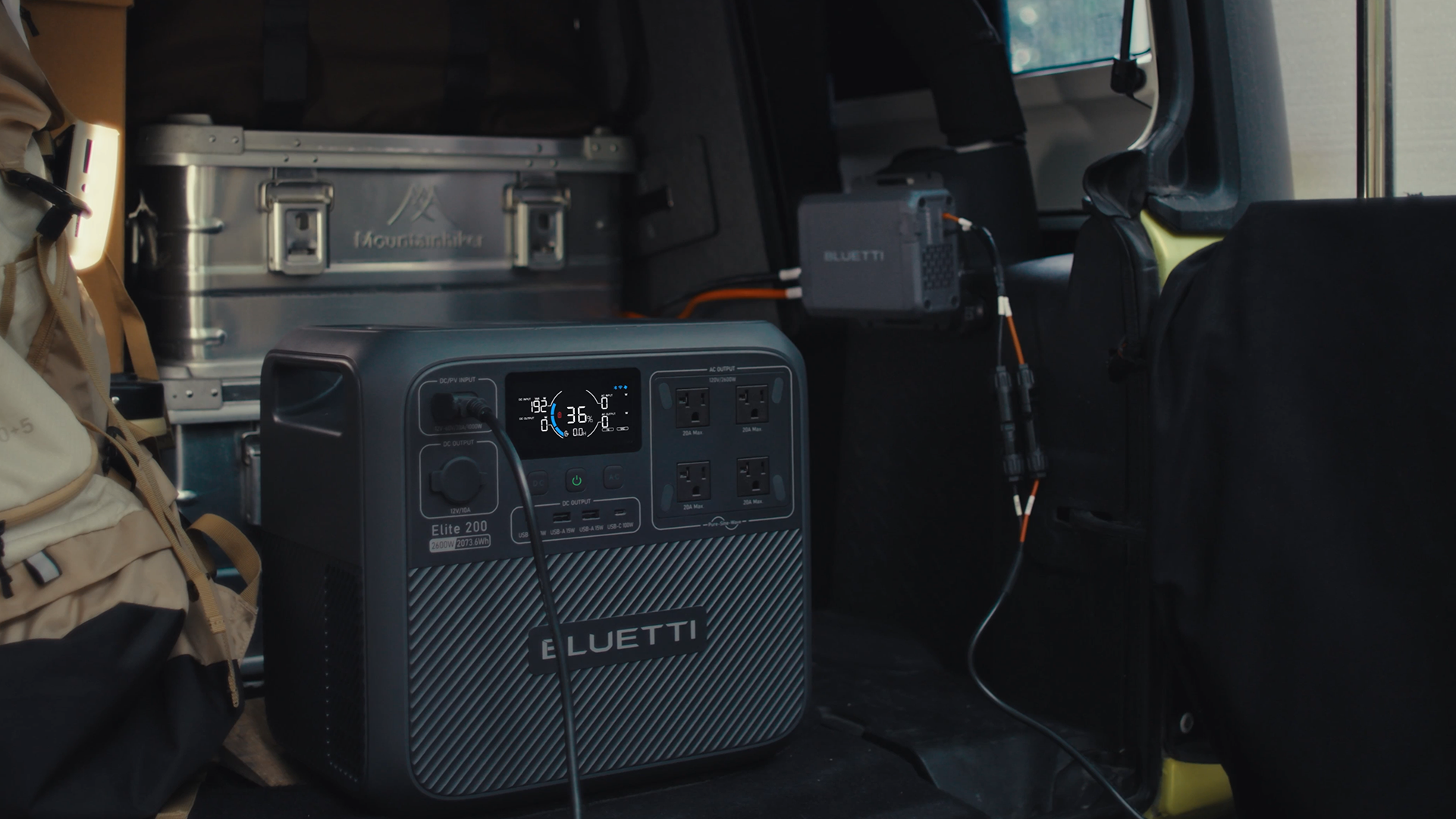 Amazon.com: BLUETTI Charger 1, 560W Alternator Charger, Fast DC-DC