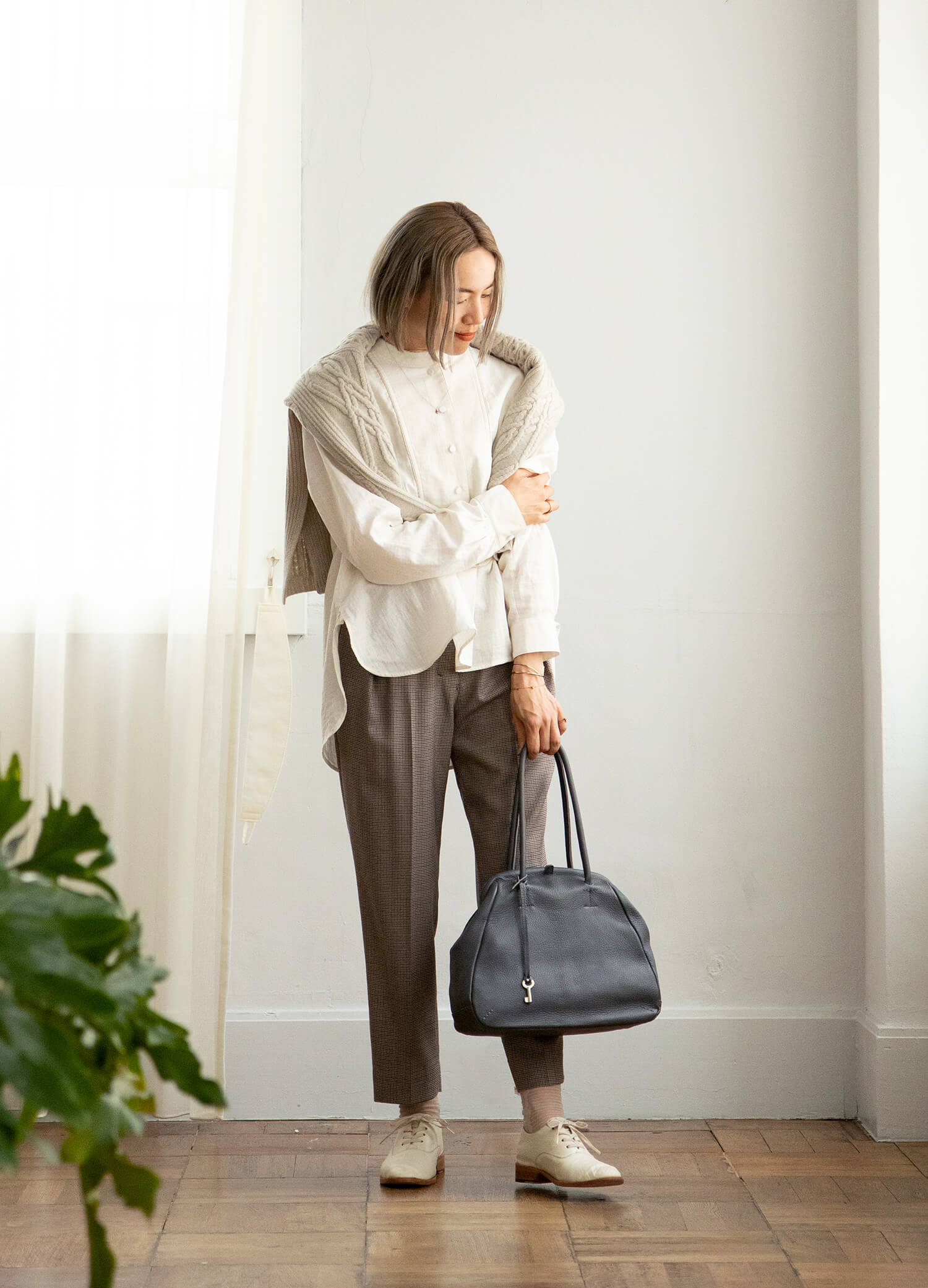 予約】3月下旬～4月初旬頃入荷予定「しっくりバッグ グレー