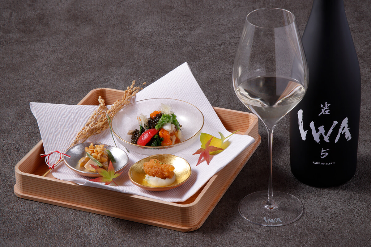 さらなる高みを目指す日本酒、IWA 5からアッサンブラージュ5が登場