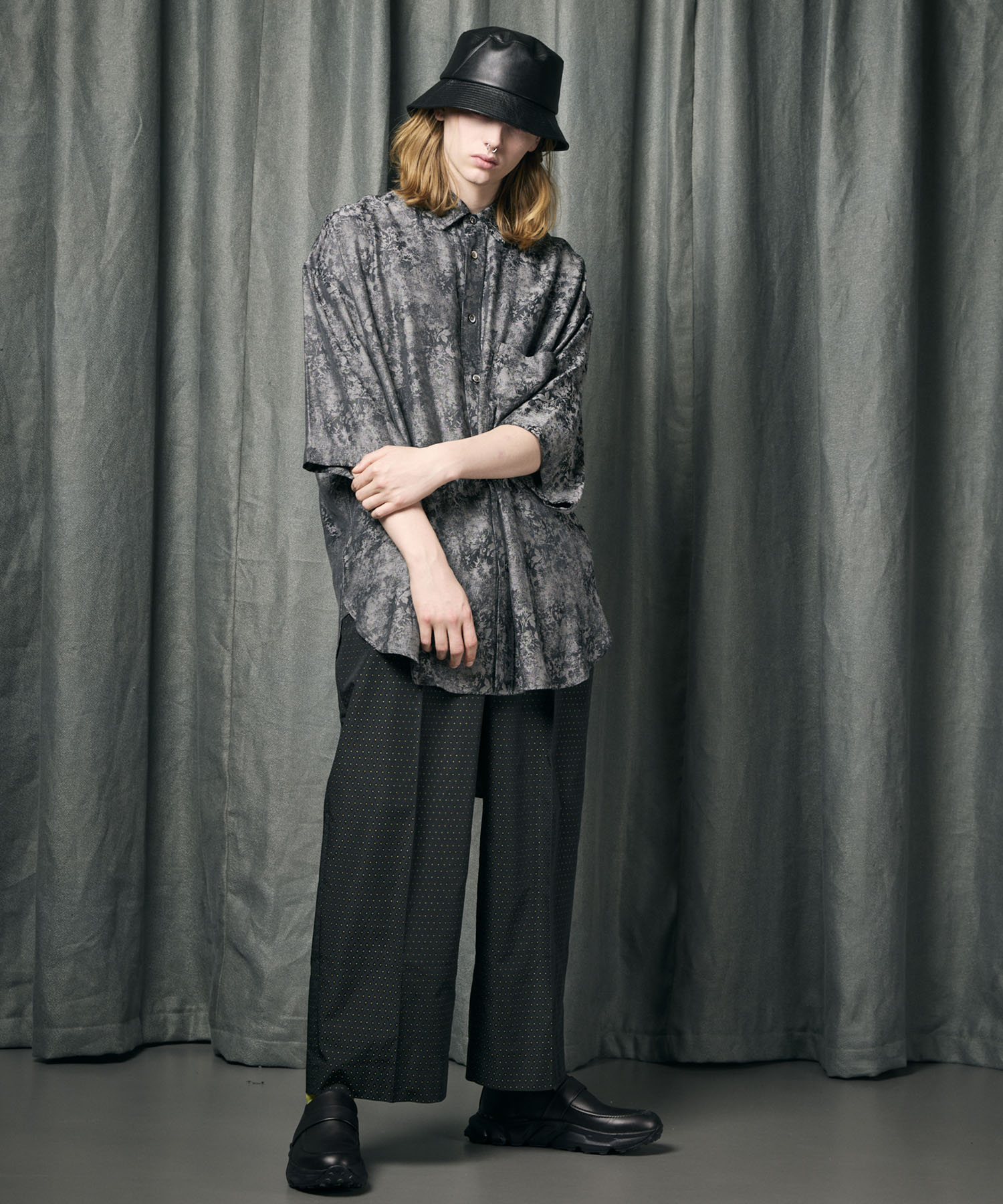 LIMITED EDITION】Dress-Over Two-Tuck Wide Pants