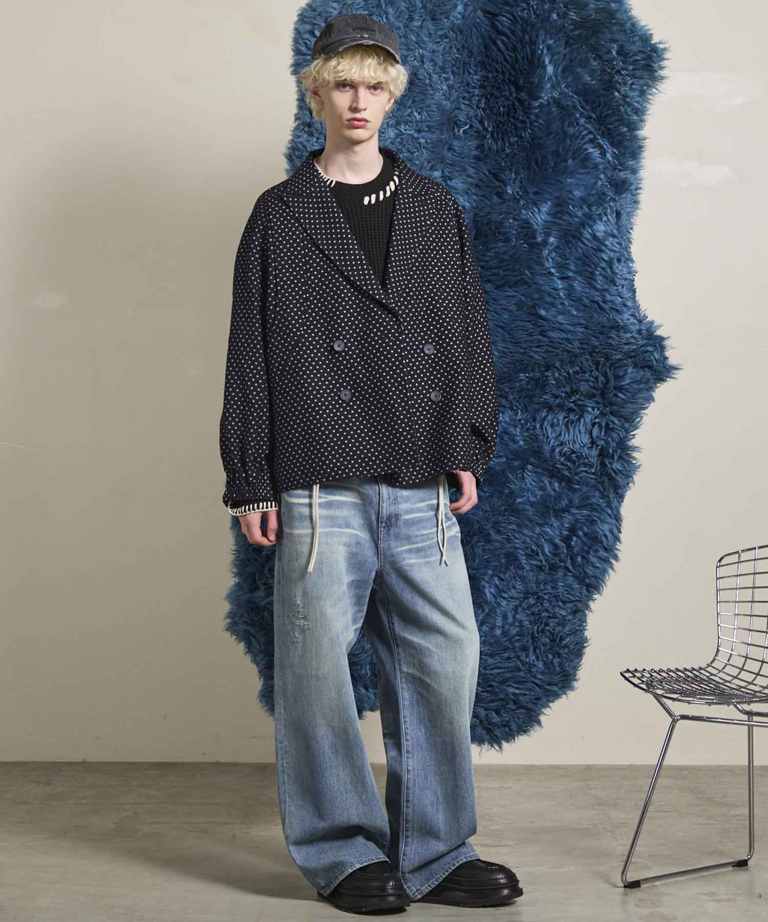 Oni-Waffle Flower Embroidery Prime-Over Crew Neck Knit Pullover