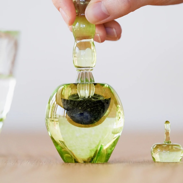 ちいさな青林檎ガラスペン | ステーショナリー,筆記具,ガラスペン