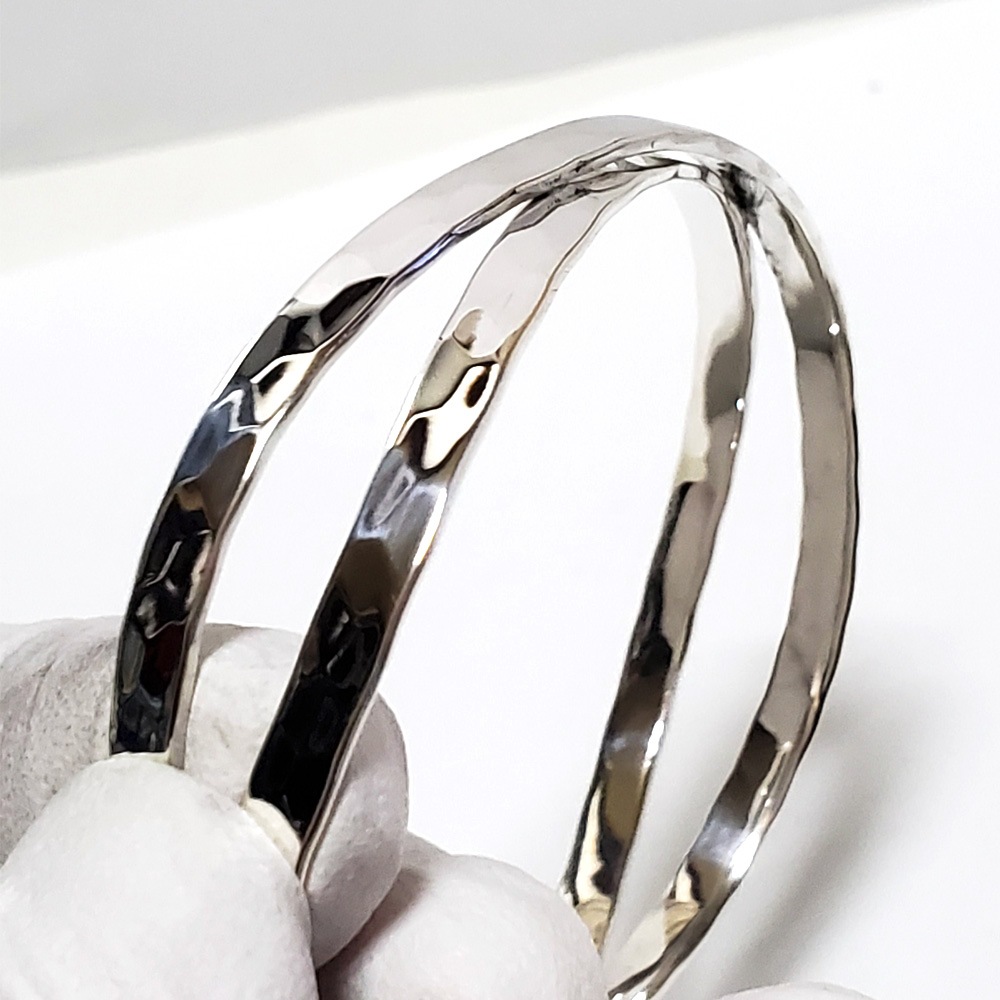 4mm幅 ダイヤカットエンボス仕上げ 2連クロスダブル仕様 シルバー