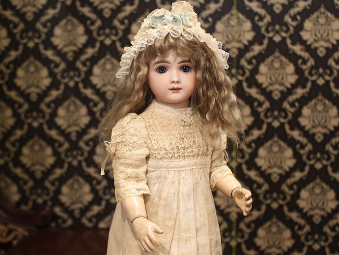 アンティーク フレンチドール A.T / アーテー オープンマウス A