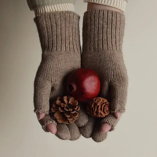 天衣無縫 / ヤクとオーガニックコットン 縄編み手袋｜布団丸洗い・洗濯