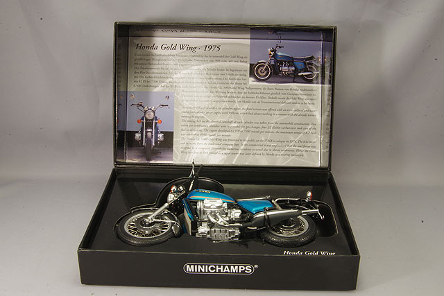 ミニチャンプス 1/12 ホンダ ゴールドウィング GL 1000 K0 1975
