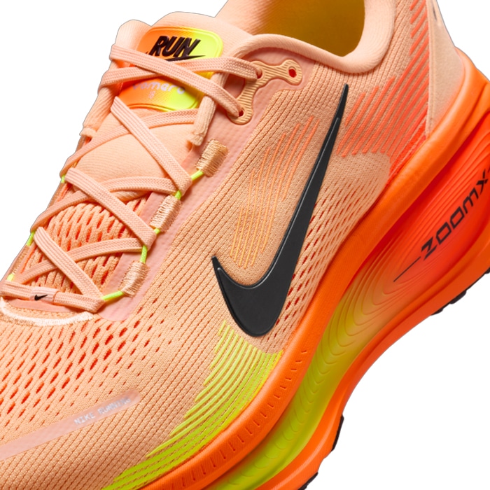 NIKE ナイキ ランニングシューズ ボメロ 18 メンズ オレンジチャーク