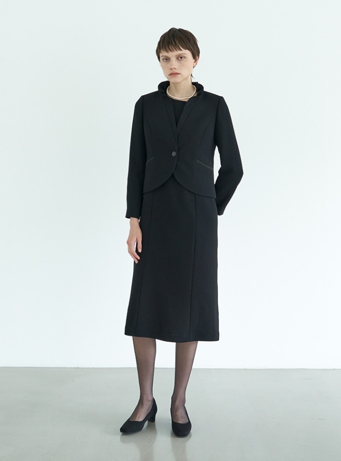 HIROMI YOSHIDA Black 1203423]フリルカラージャケット×ペプラム前開き