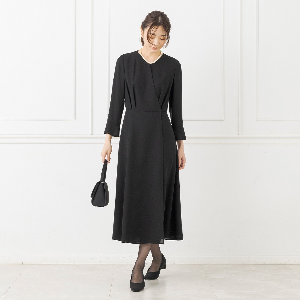 商品番号1001504]カシュクールデザインの前開きワンピース |CARETTE