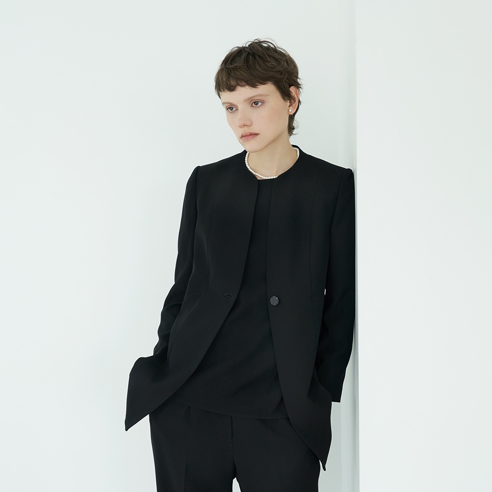 HIROMI YOSHIDA Black 1208424]ロングジャケット×ブラウス×ストレート