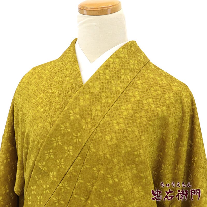 中古】 色無地 無地着物 紋なし レディース 正絹 芥子色 七宝