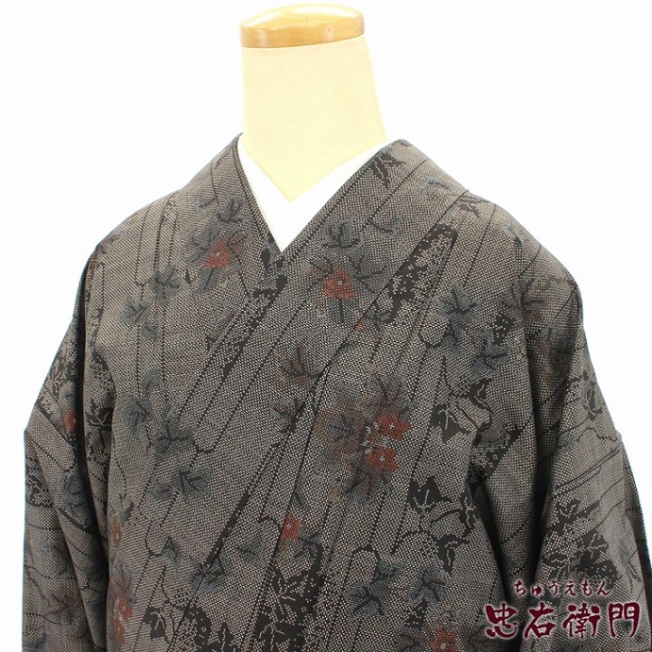 春一番の日に着たい色】【中古】 紬 大島紬 レディース 正絹 茶 黒