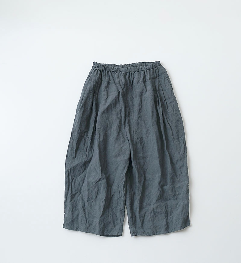 UN3D.　サイドギャザーボリュームパンツ　23年SS　定価3.9万 UN3D.（アンスリード）の「サイドギャザーボリュームパンツ（その他