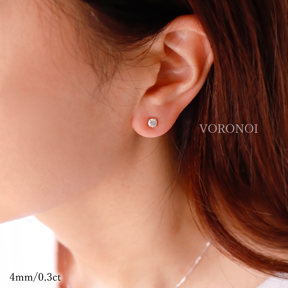 モアサナイト K10 ピアス