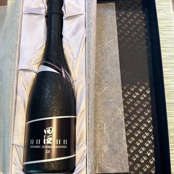 田酒 (でんしゅ) 純米大吟醸 二割三分 720ml [限定酒] ※店頭予約販売