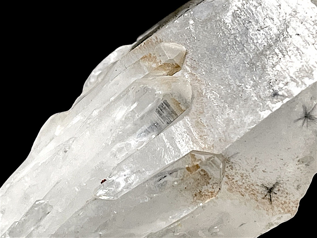 マダガスカル産 星入り水晶 ( ホランダイトinクォーツ)/Hollandite