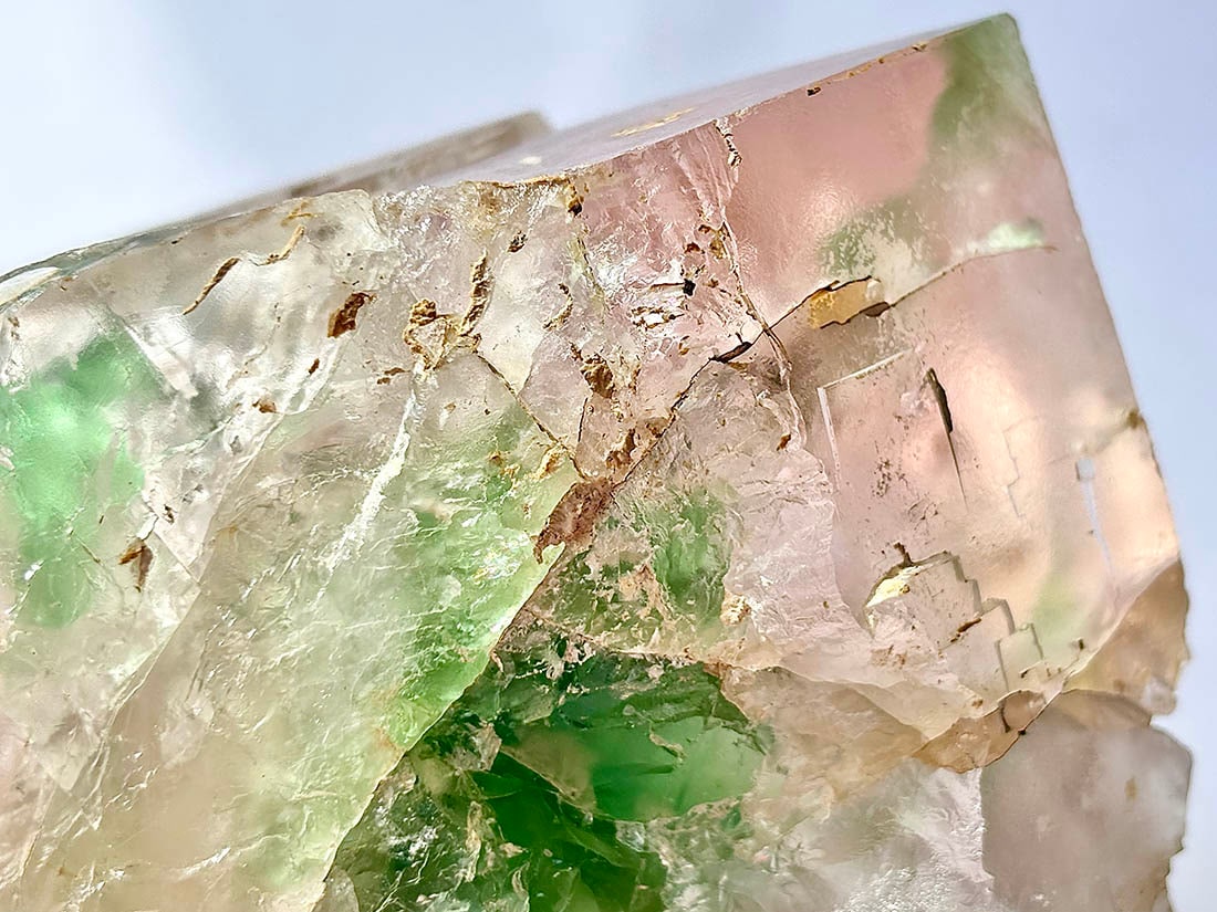 大型) コロンビア ペーニャブランカ鉱山産 フローライト / Fluorite (蛍石)