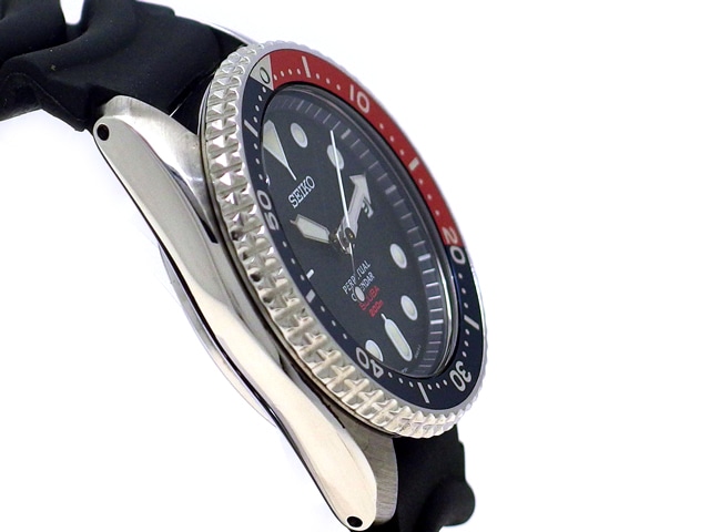 セイコー ダイバー SCUBA 200m 8F35-00A0 パーペチュアルカレンダー