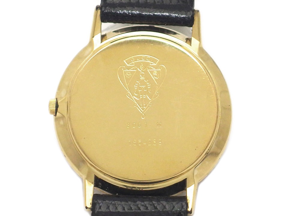 グッチ 3001M スイス製 メンズ 黒文字盤 GP クオーツ 1990年頃 USED Gucci