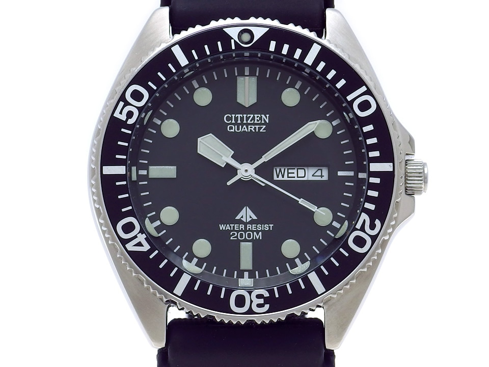 シチズン プロマスター ダイバーズ 200m 2502-H23265 クオーツ USED
