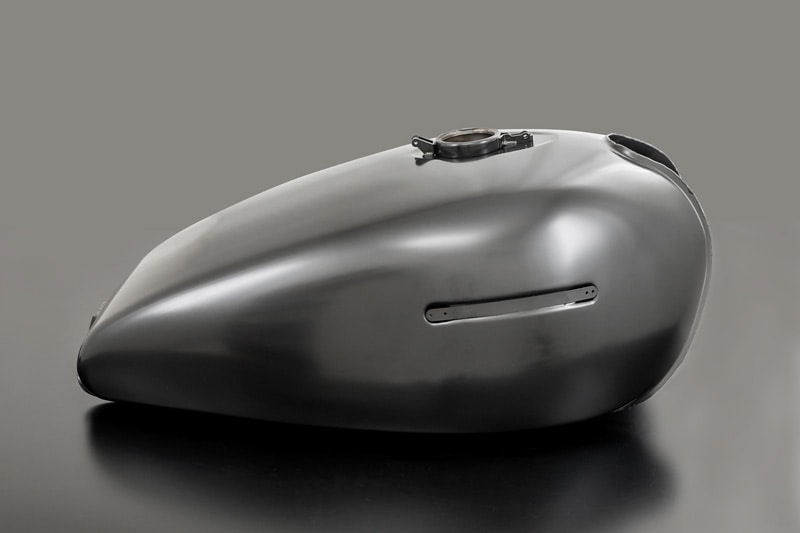 Z1/Z2 フューエルタンク (容量：16L) | 車種から,Z1/Z2,ボディ関係