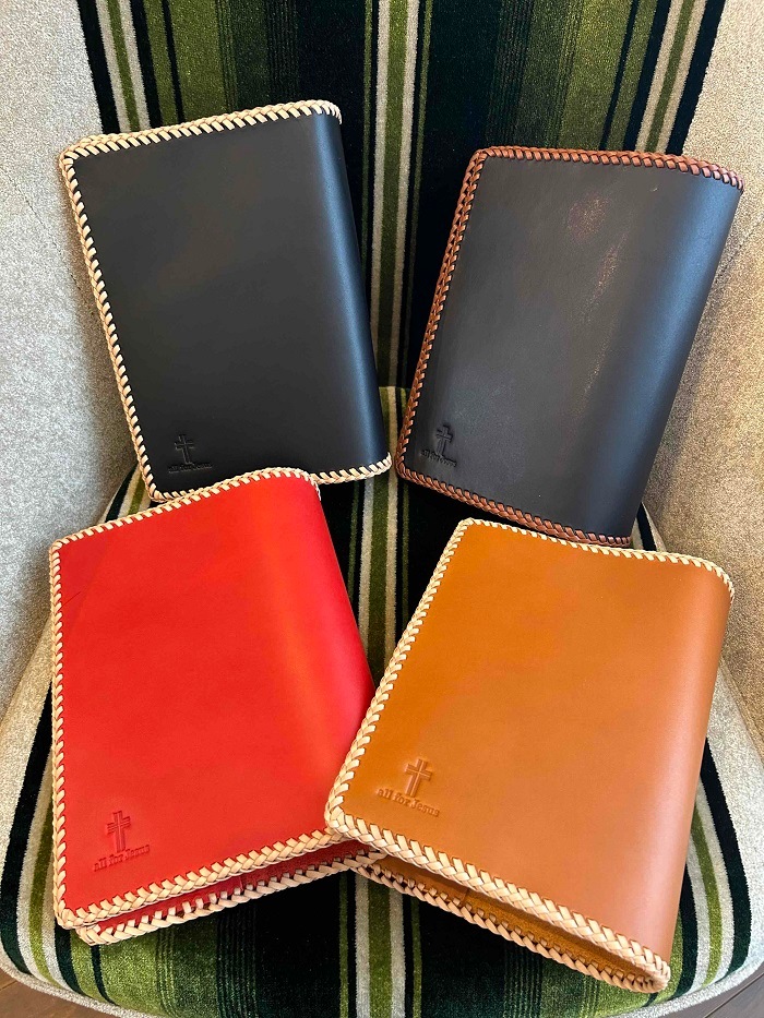 Kobato.別送商品】国産なめし牛革 聖書カバー 中型聖書 キャメル