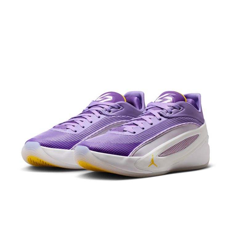 NIKE HO25 11/1 NIKE KOBE 9 ELITE LOW EM PROTRO ホワイト/コート