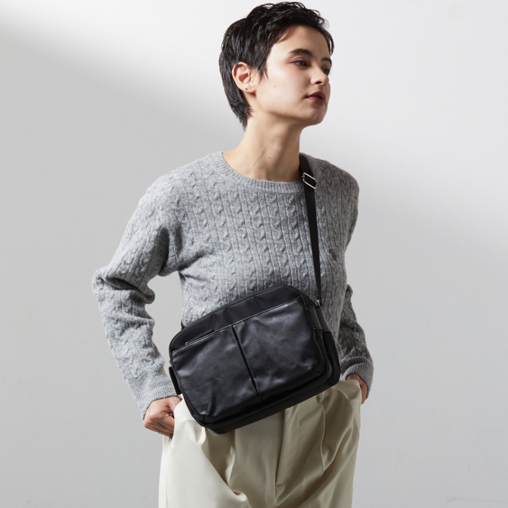 ナイロン×牛革コンビシリーズ 横型ショルダーバッグ Mサイズ｜Y'SACCS