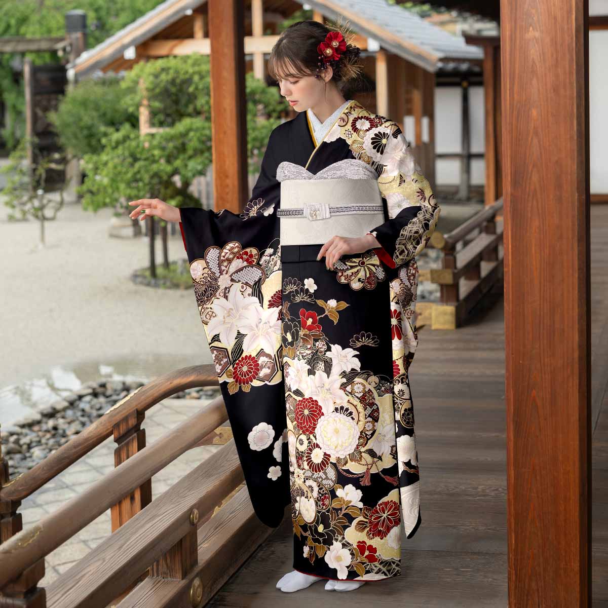 鉄紺 菊牡丹に笹（【振袖・袋帯・長襦袢のセット商品】） | FURISODE