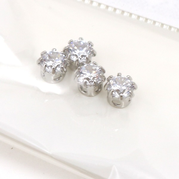 アクセサリー素材 『キュービックジルコニア 爪付き シルバー 約4mm 4