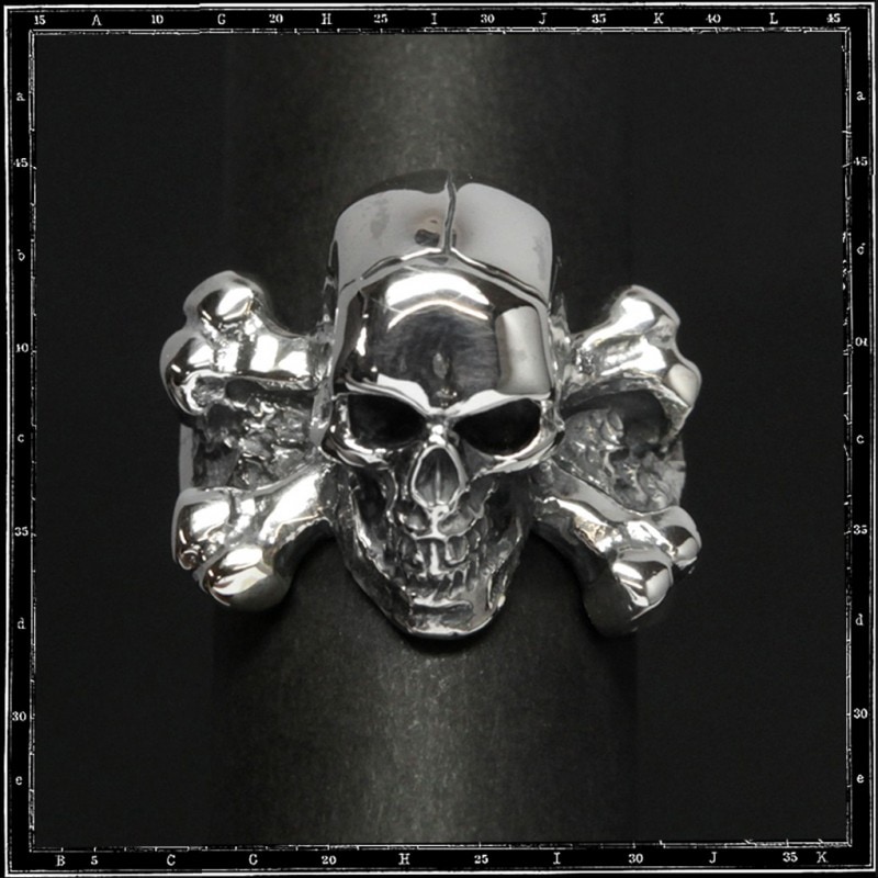 3D SKULL & CROSSBONES RING - LARGE | クレイジーピッグ公式