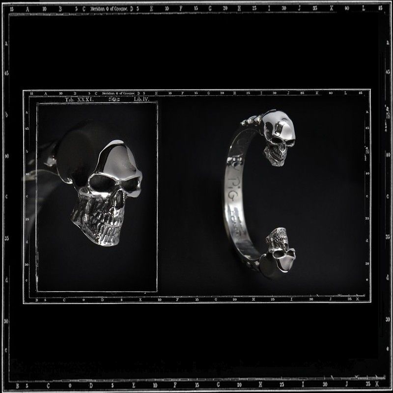TWO SKULLS BANGLE - HEAVY | クレイジーピッグ公式オンラインストア