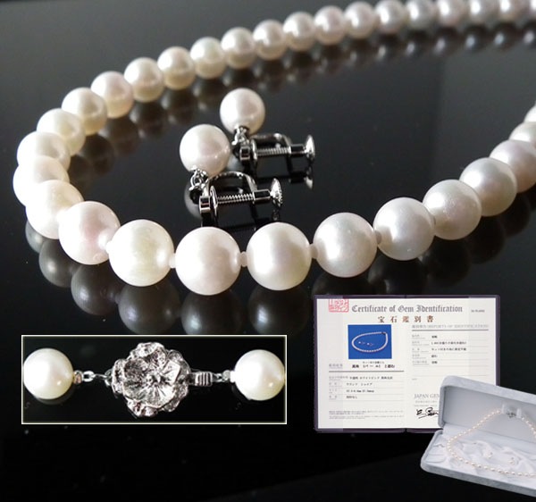 本真珠ネックレス（イヤリングまたはピアス付き）特別セット