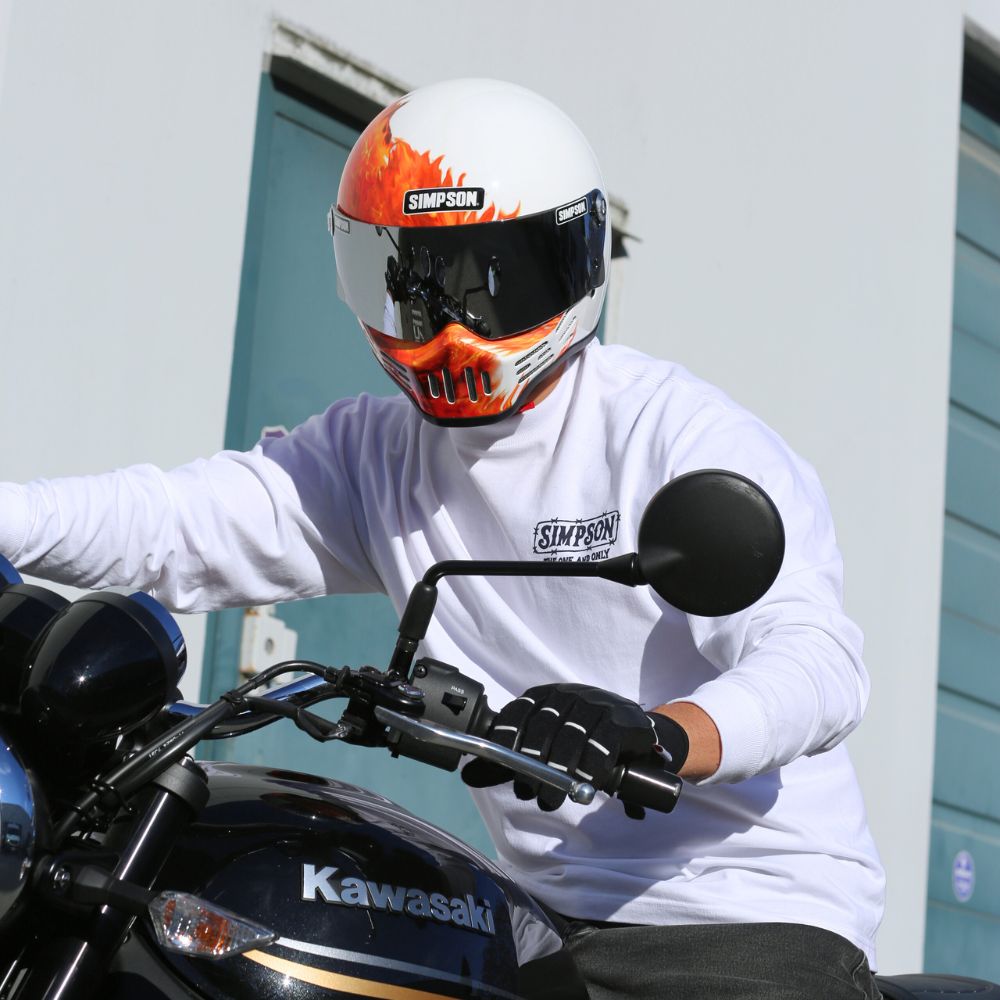 SIMPSON M30 フレアホワイト | SIMPSONヘルメット公認オンラインストア