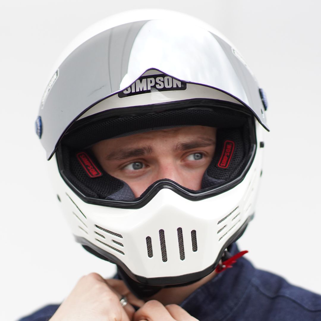 SIMPSON M30 ホワイト | SIMPSONヘルメット公認オンラインストア