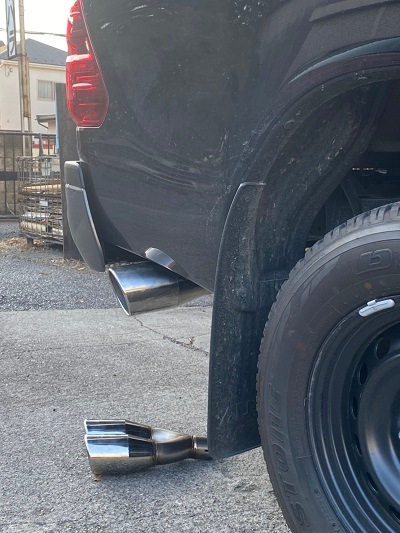 125ハイラックス　サイド出し　右出し　サクソン　マフラー　車検適合 125ハイラックス サイド出し 右出し サクソン マフラー 車検適合