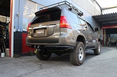 トヨタ ランドクルーザー・プラド150 ワンオフ マフラー 【型式