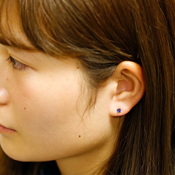 天然ブルーサファイア ピアス 0.4～0.6ct(Total) スクエアカット